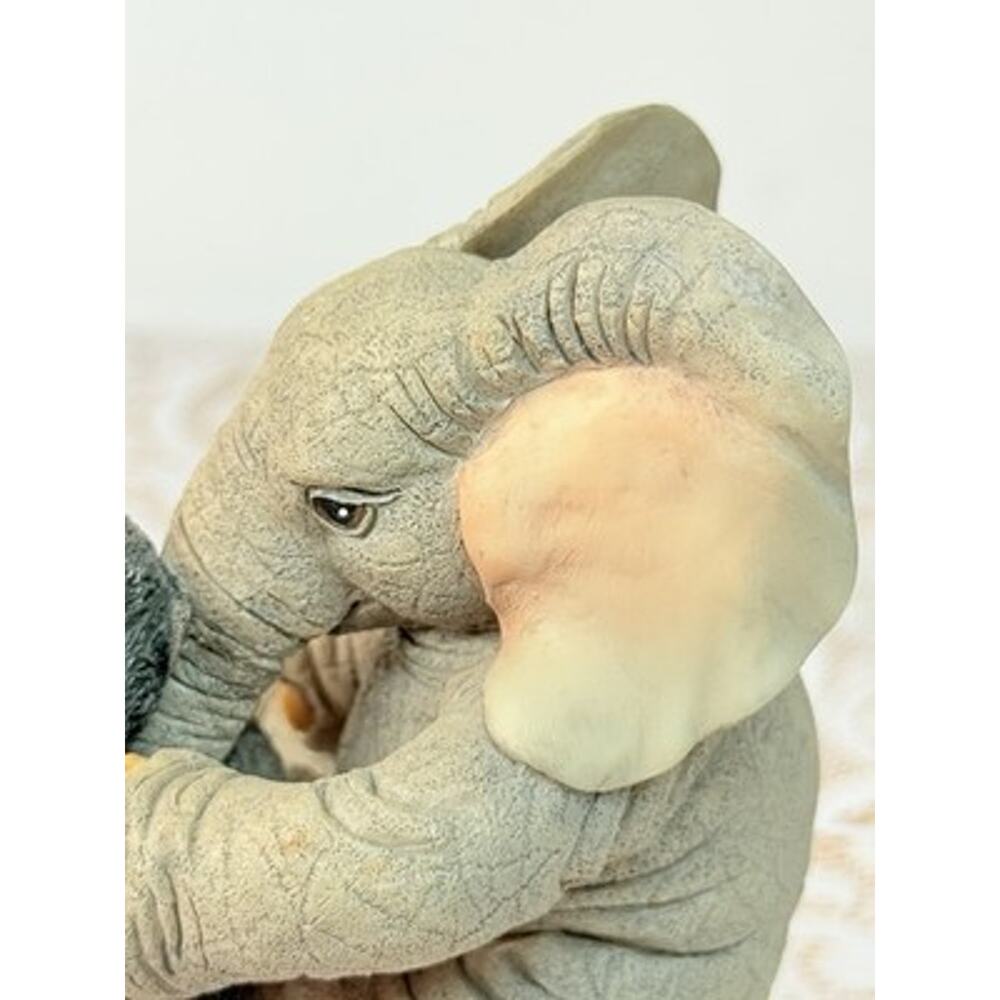 Elephant Figurine "Don't Leave Me" Henry & Gorilla #0575 Made in China ©2001 - Picture 7 of 12